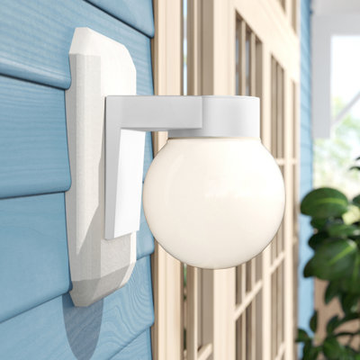 Akerah Wall Light
