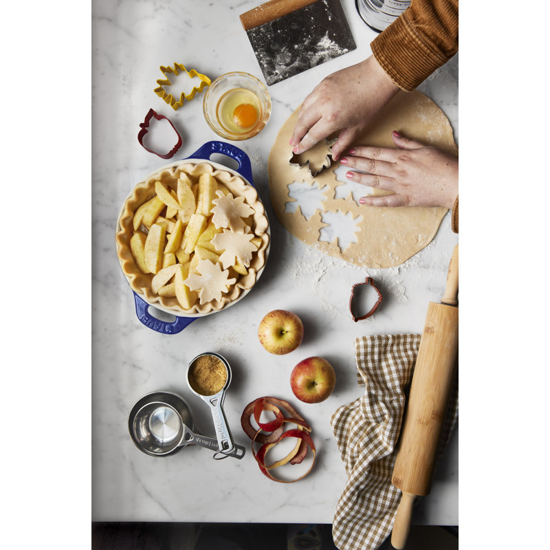 Staub Ceramic 9-inch Pie Dish, Dark Blue