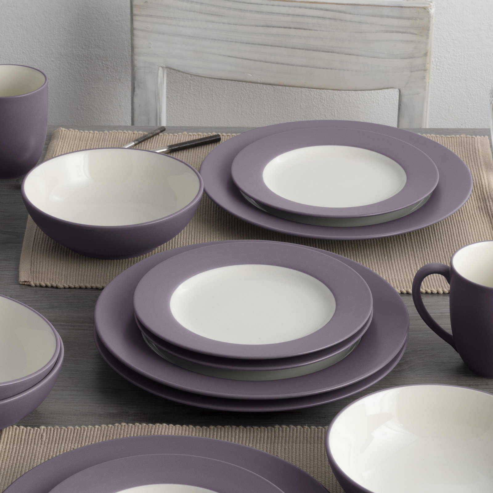 Noritake Colorwave 16-Piece Rim Dinnerware Set, Service for 4, Plum