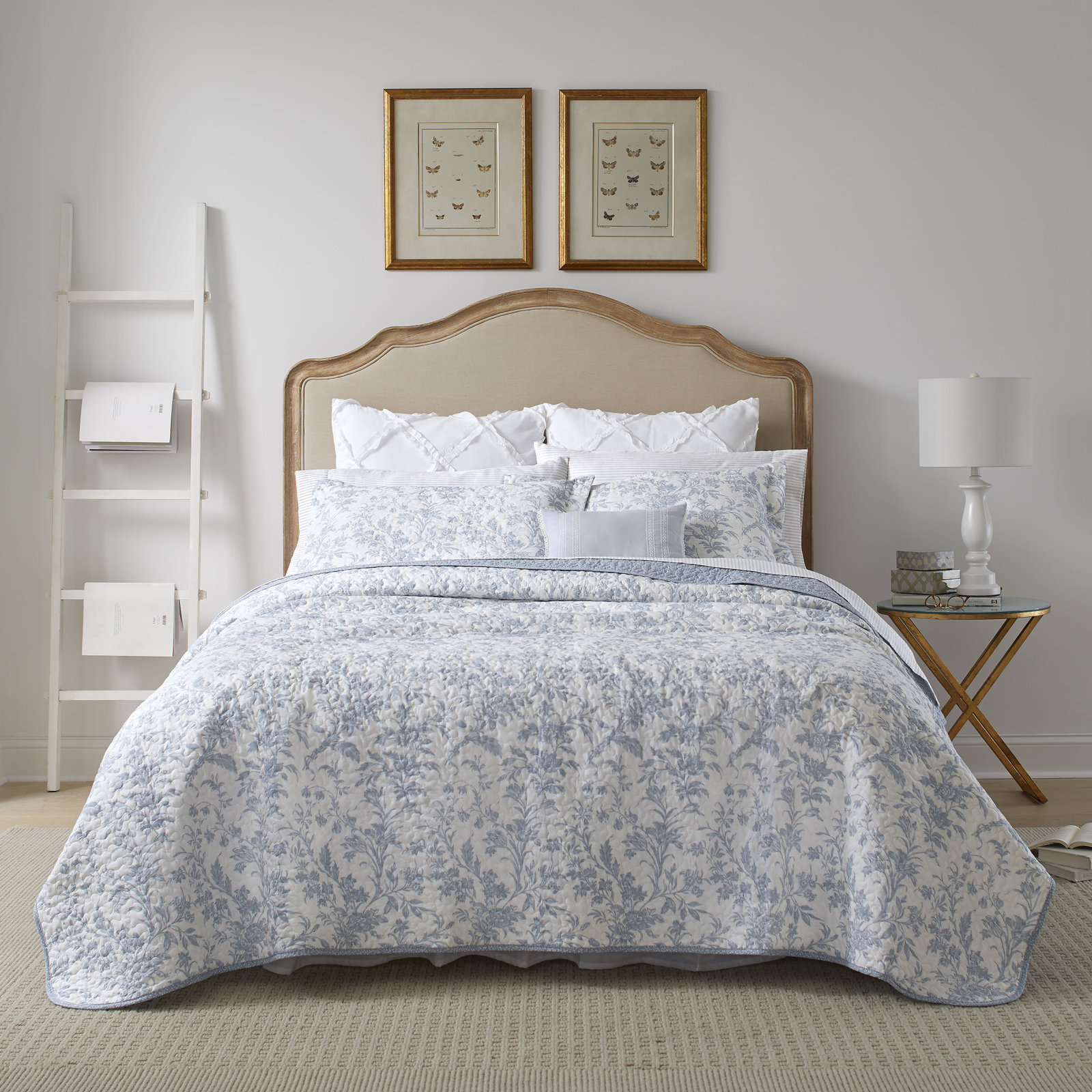 Laura Ashley Amberley Reversible Cotton Quilt Set, King Quilt + 2 Shams, Blue