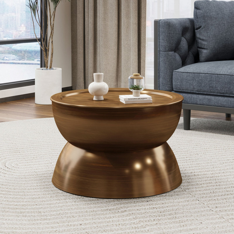Table basse en métal martelé, Bronze Antique
