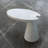 Table en porte-à-faux Cone - marbre blanc