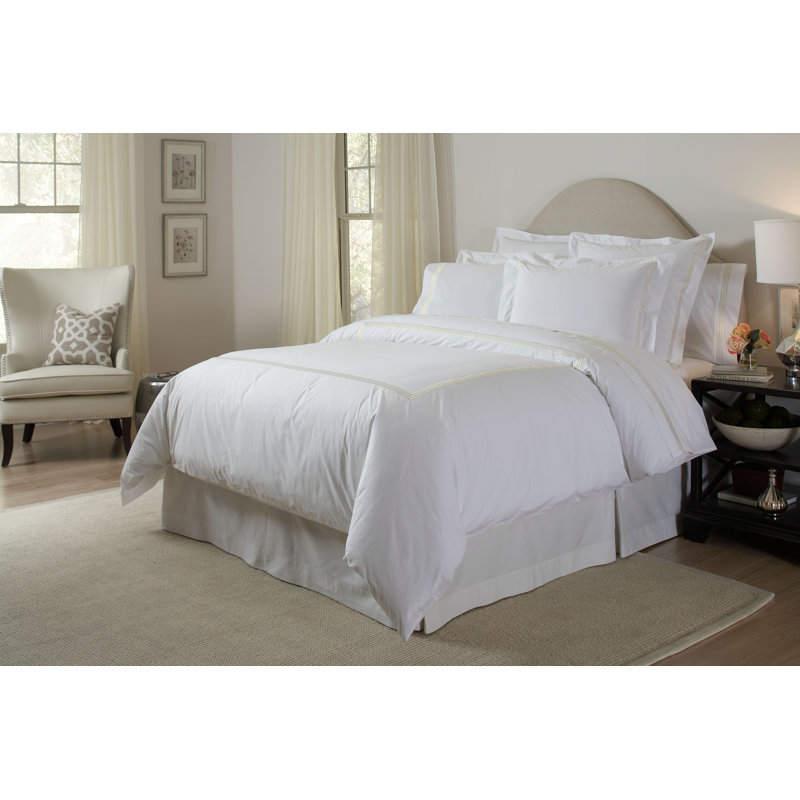 Ensemble de draps brodés en percale 100% coton à densité de tissage 300 fils Pointehaven, Très grand, Blanc