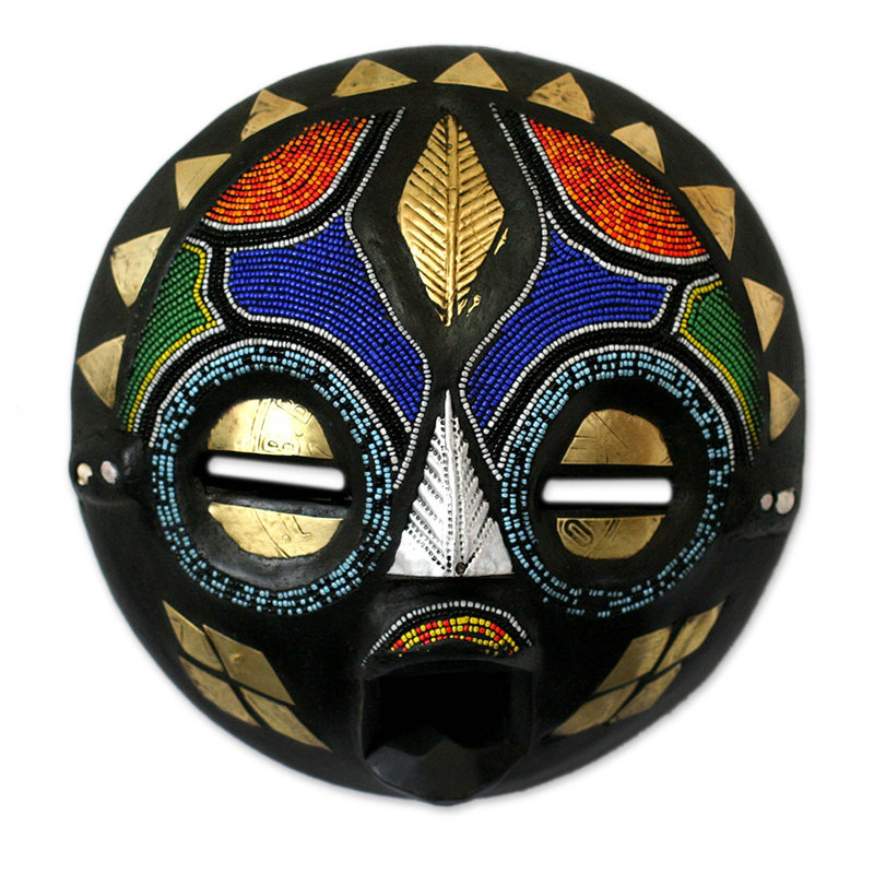 Décoration murale masque en bois perlé à la main My Bride