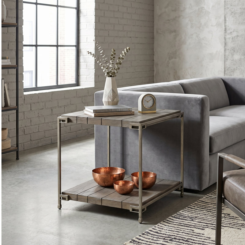 Table de bout en bois massif Marizza, H 24 po x l 27 po x P 23 po