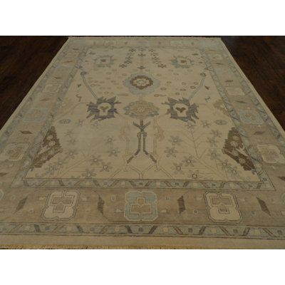 Tapis beige / brun nouvel âge 8 pi x 10 pi Caran
