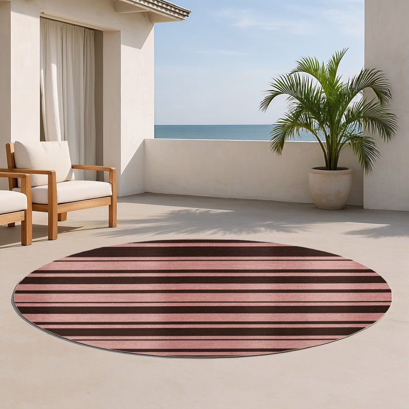 HorizontalStripes Black Indoor and Outdoor Area Rug, Round 5'