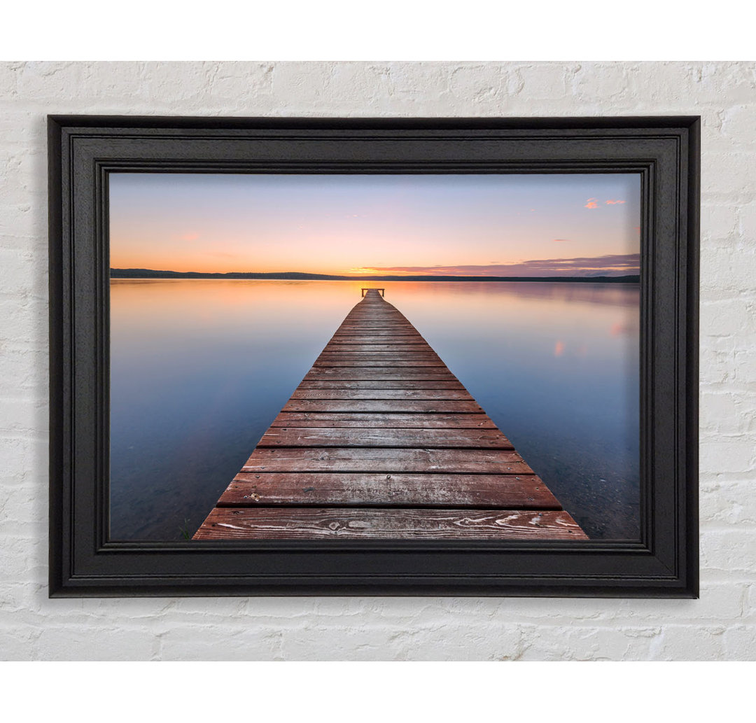 Gerahmtes Poster Tranquil Dock To The Sun