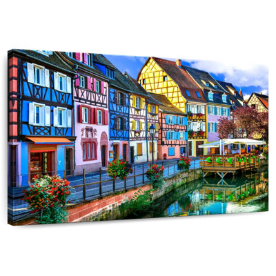 Lilie French Village