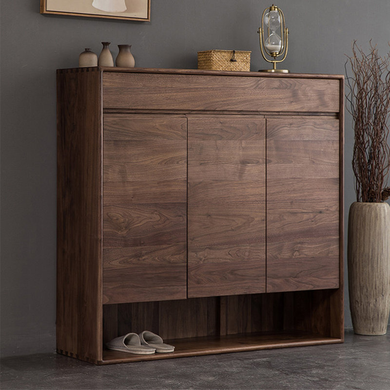 Large capacity storage shoe cabinet