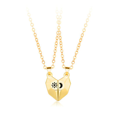 1 Pair Clavicle Chains Personality Matching Magnetic Sun Moon Paired Pendant Couple Necklaces Jewelry Accessory