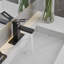 Robinet de salle de bain monotrou avec ensemble de drain Robinets de lavabo pour salle de bain à poignée simple-103491084