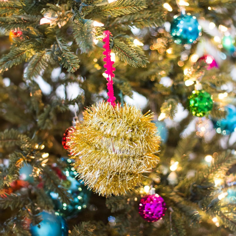 Kiger Polyvinyl Chloride (PVC) 4.68cm Tinsel