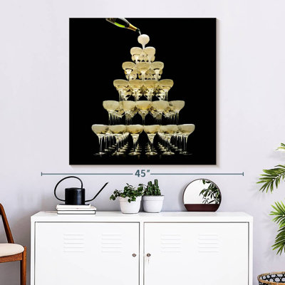 Yarlin Champagne Tower