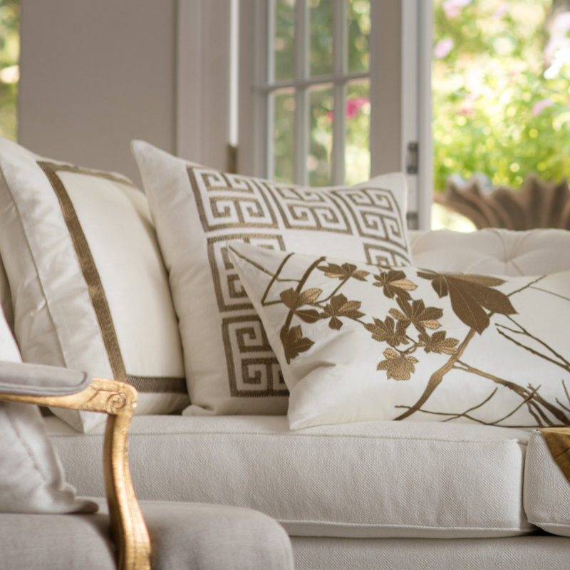 Guy Square Pillow Cover & Insert, Gold Metallic
