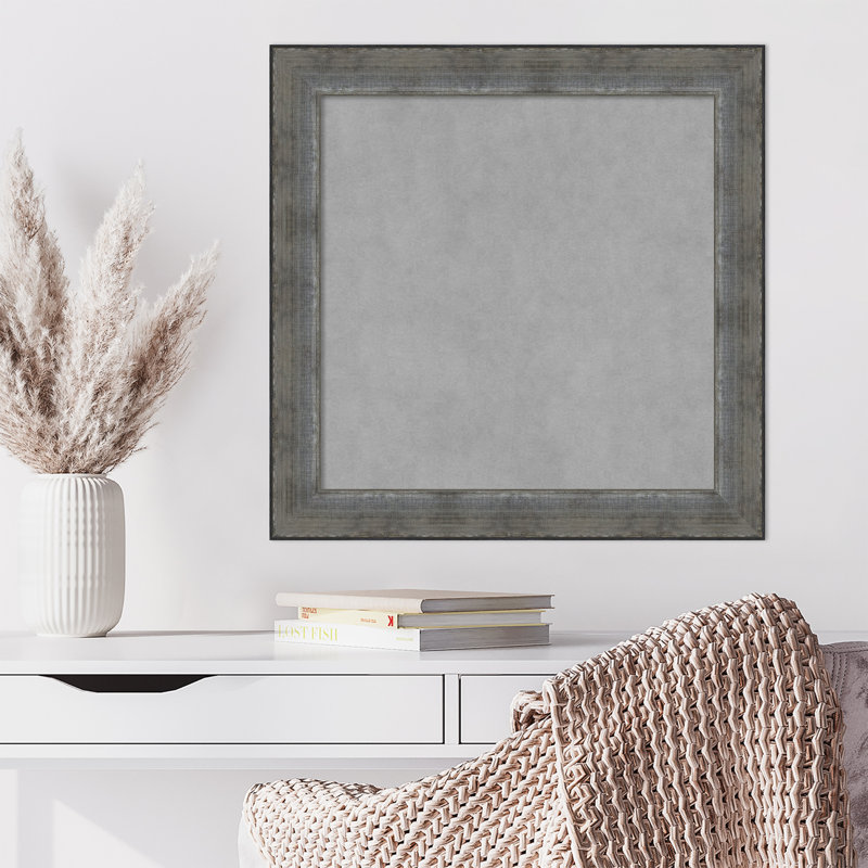 Magnetic Metal Magnetic, 24" H x 24" W