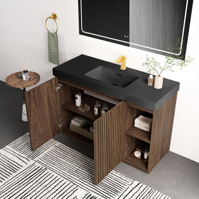 «Meuble-lavabo autoportant de 48 pouces en noyer, cuve à quartz noire en une pièce, poignées cachées et quincaillerie rouillée», structure spacieuse, rangement, armoire à vêtements et mécanisme de fermeture en douceur