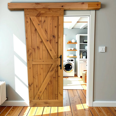Porte de grange en bois d'aulne fini avec ensemble de quincaillerie coulissante en bois