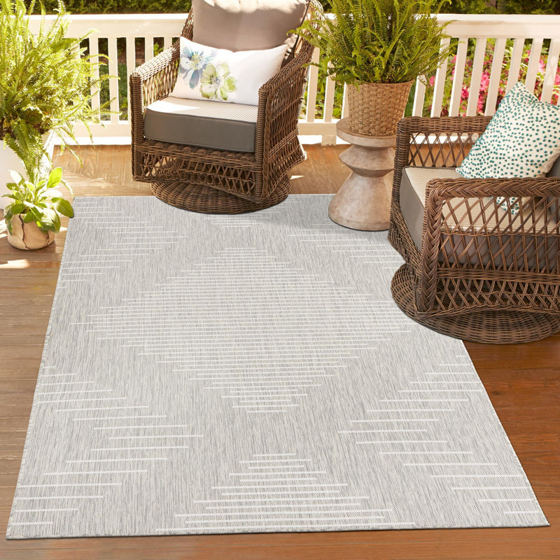 Tapis intérieur / extérieur gris Ava-Mary, Rectangle 7 pi 10 po x 10 pi