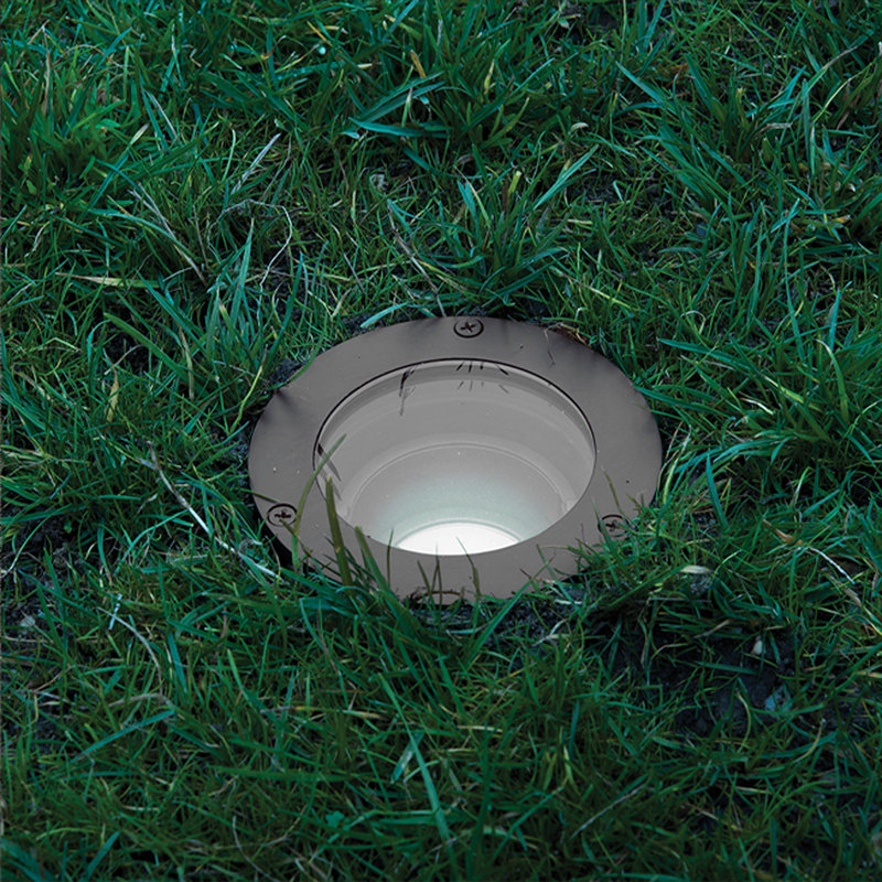 LED Well Light, Bronze on Aluminum, 2700K