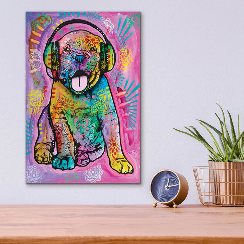 «Headset Puppy» par Dean Russo, H 16 po x l 12 po x P 0,13 po