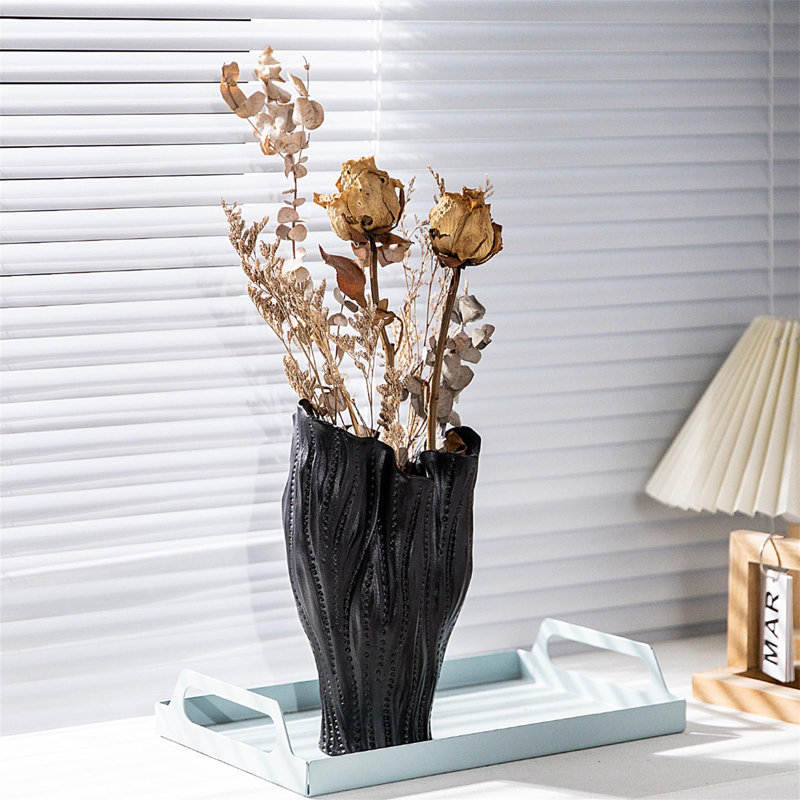 Ceramic / Porcelain Table Vase