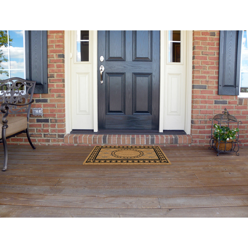 Tapis de porte d’extérieur antidérapant bungalow Argelis, Rectangle 1 pi 8 po x 2 pi 6 po