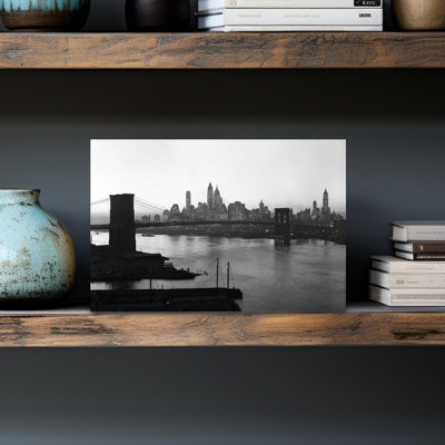 1950s, crépuscule, horizon, de, Manhattan inférieur, pont de Brooklyn, au premier plan, New York, États-Unis, rétro, rétro, architecture urbaine, art mural
