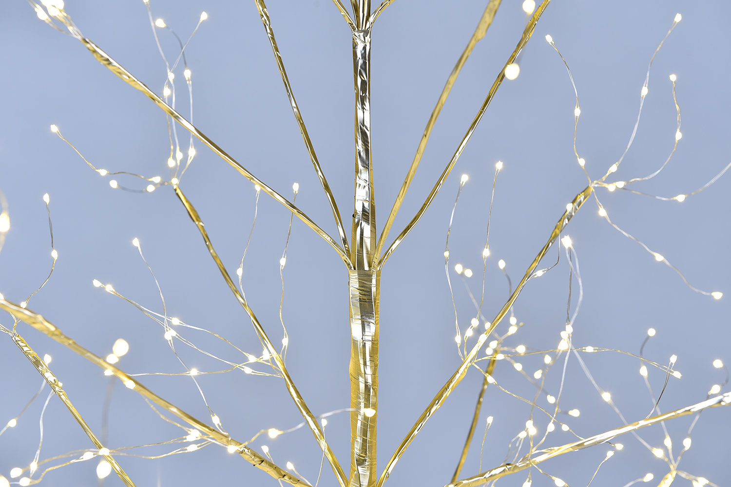 Lighted Trees & Branches, Gold
