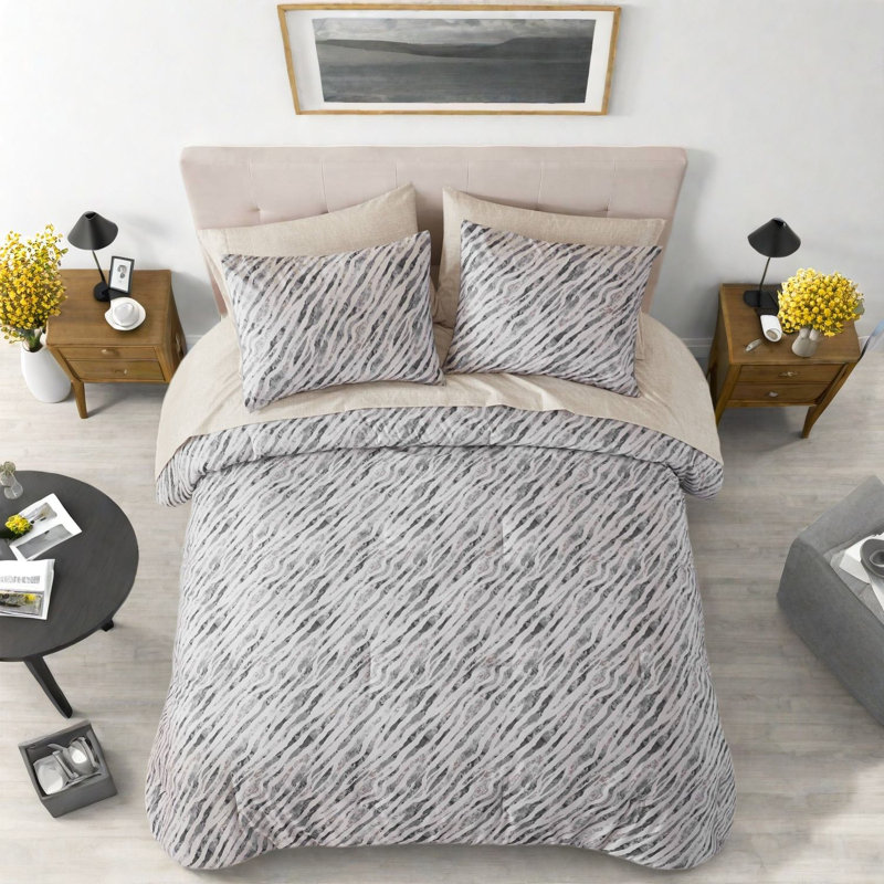 Striped and Abstract Comforter Set