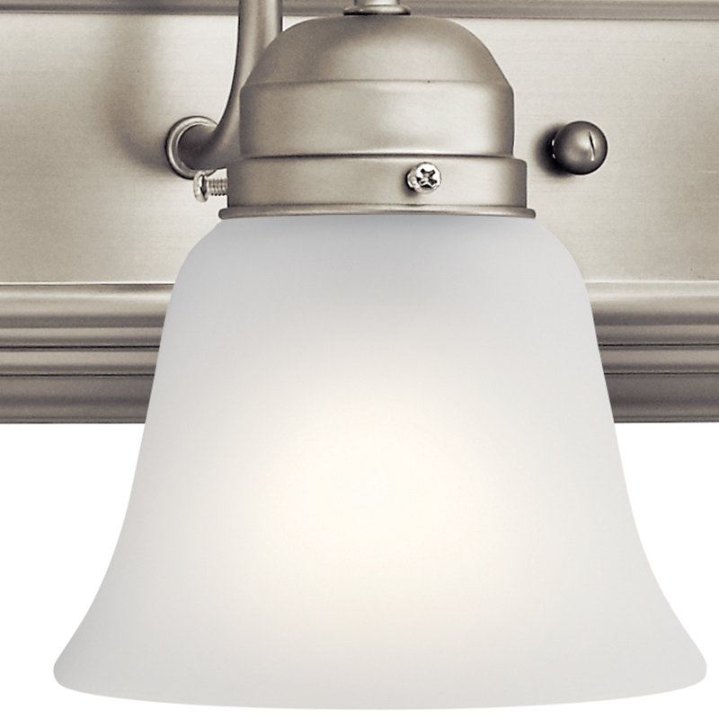 Éclairage pour salle de bain 5 lumières Nistler, Nickel brossé