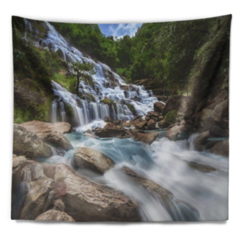 Photographie tapisserie de paysage blanc mae ya waterfall, H 68 po x l 80 po