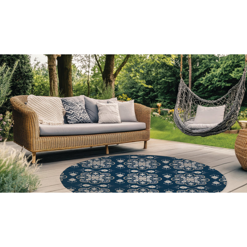 Skye Outdoor Rug, Round 5'