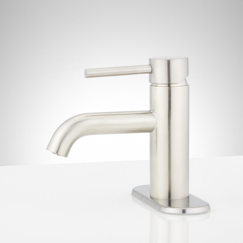 Lexia 1.2 GPM Centerset Bathroom Faucet, Brushed Nickel