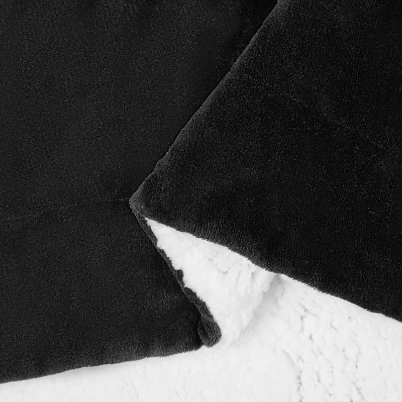 5.3-32 Throw Blanket, Black, 240cm x 220cm