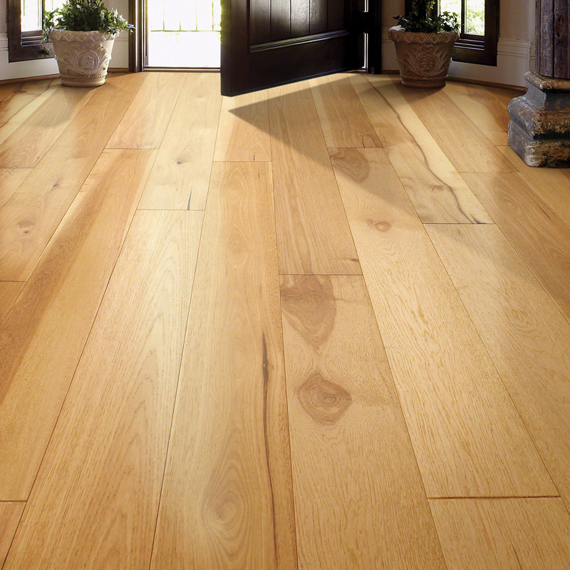 Parquet en bois d'ingénierie de 3/8 po d'épaisseur x 7 1/2 po Scottsmoor Hickory, Coat of Arms
