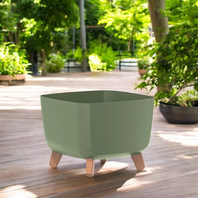 Talonda Pot Planter