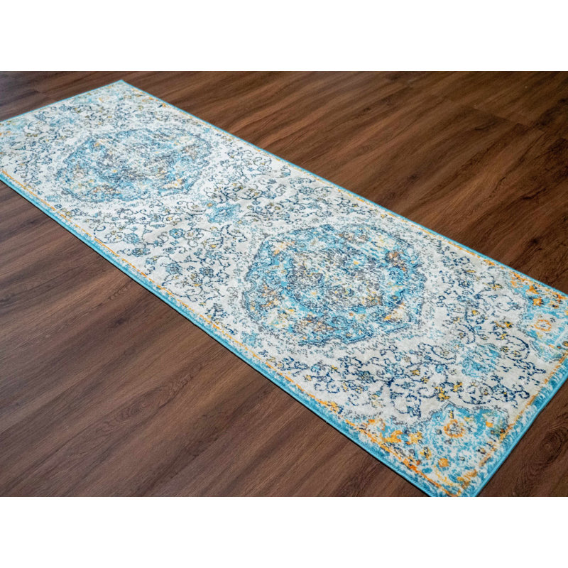 Favreau Oriental Indoor Rug, Runner 2'7" x 10'