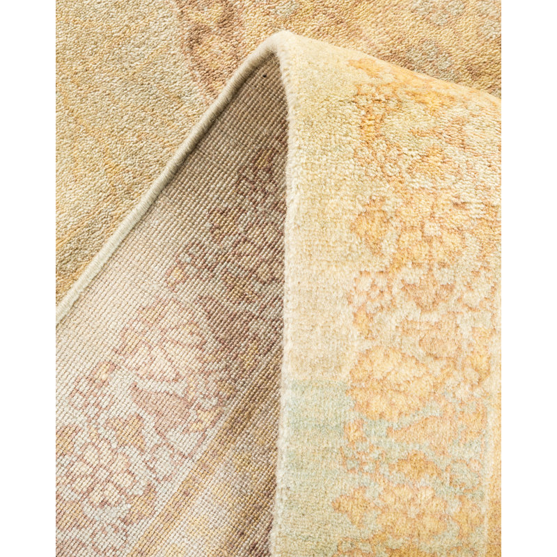 Classic One-of-a-Kind 6' 2" X 9' 3" Hand Knotted Area Rug