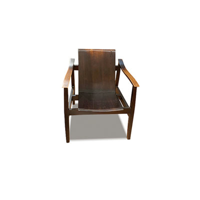 Chaise avec accoudoirs