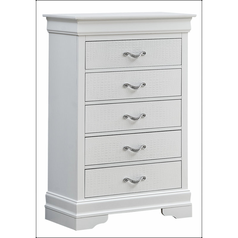 Commode Lorana G6590-CH avec finition champagne argentée et poignées de tiroir chromées, combinant design traditionnel et élégance moderne.
