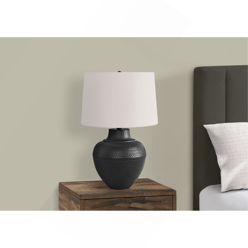 Lighting, H 26 po, lampe de table, métal noir, abat-jour ivoire / crème, transitionnel