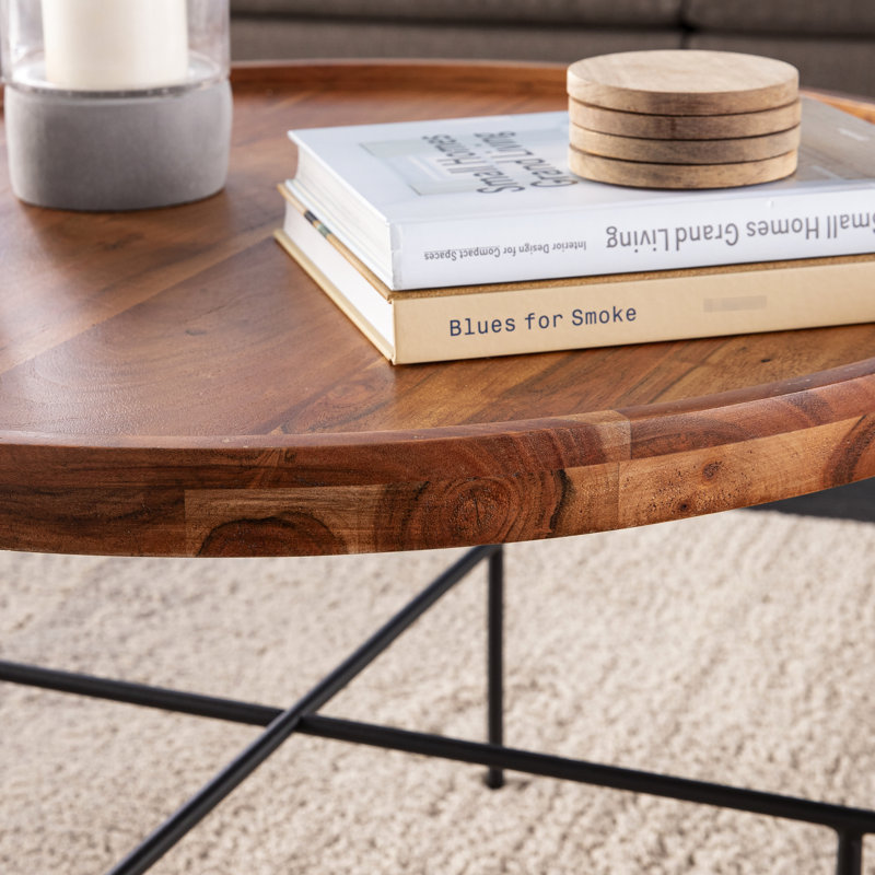 Table basse chic en bois - support en fer, plateau spacieux, largeur de 31,91 po, foyer au style moderne en bois massif, base, longueur, option de chauffage extérieur élégant