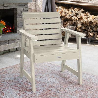 Midwest Outdoor Lounge Chair