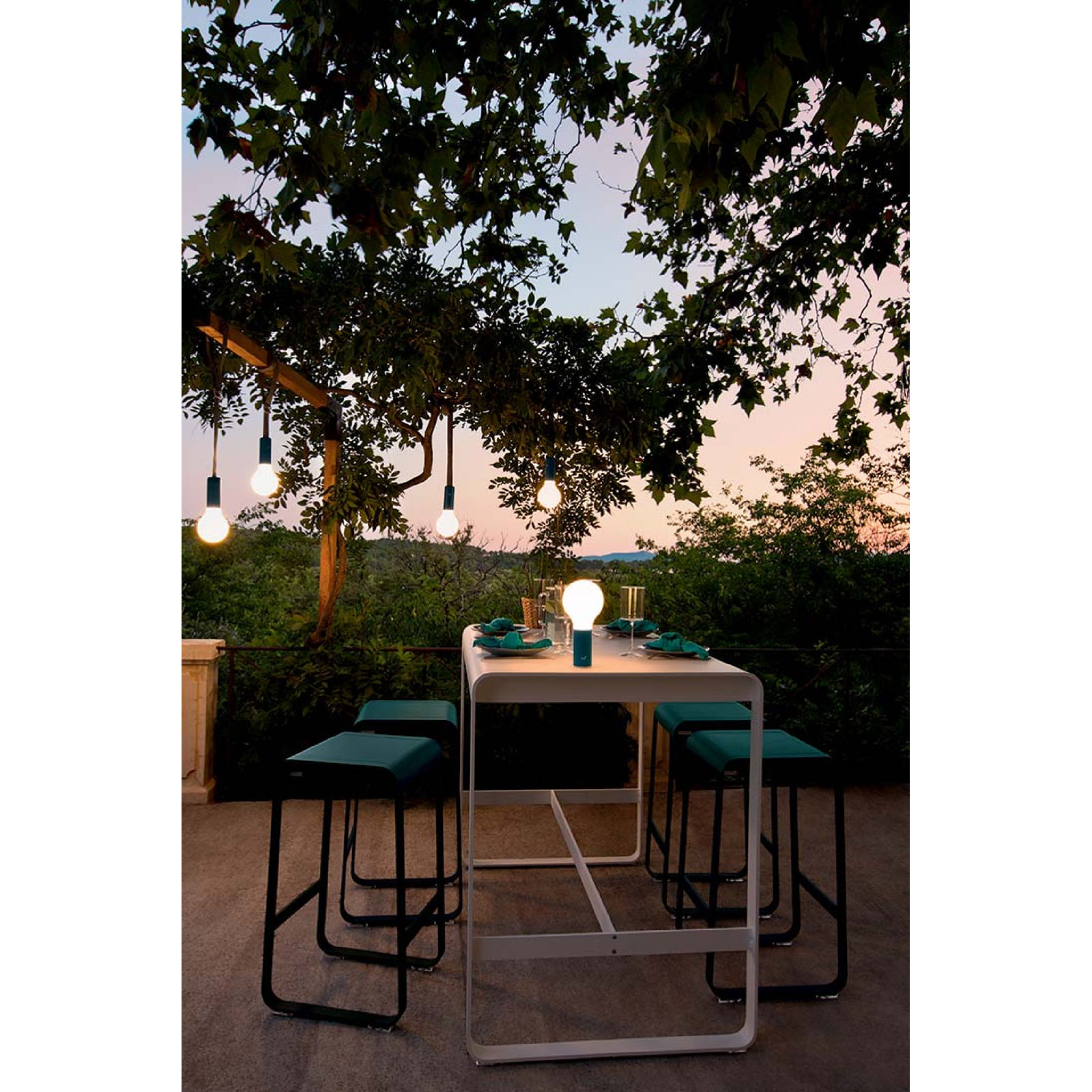 Aplo Outdoor Light, Acapulco Blue