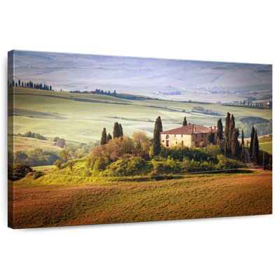 Lilie Tuscan Countryside House