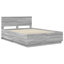Bed-39933231-39933218