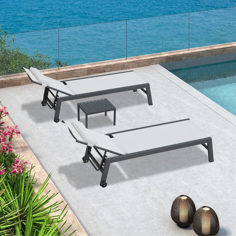 Outdoor Lounge Chair Set Aluminum Patio Chaise Lounger Set Of 3 With Wheel And Pillow, White