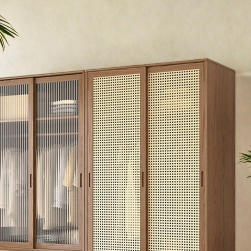 Garde-robe simple, classique et diversifiée, Noyer