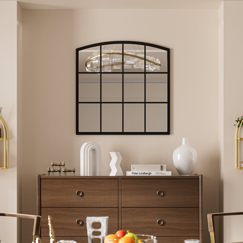 Miroir d'appoint Bayliff, 36 po x 36 po, Arche / sommet couronné